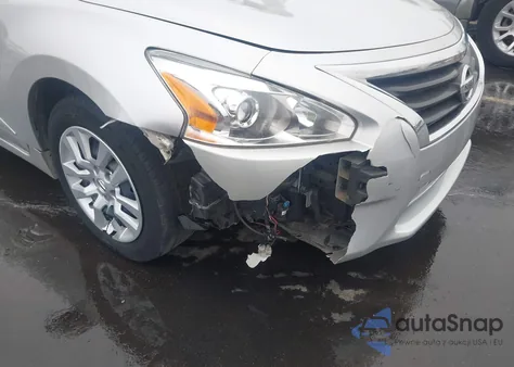 2014 Nissan Altima 2.5 S из США, поврежденный, VIN 1N4AL3AP3EC188212